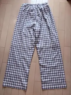 ブルーチェック　ワイドパンツ