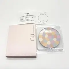 ナチュラグラッセnu プレストパウダー01レフィル（中古ケース付き） ナチュラグラッセnu プレストパウダー01レフィル（中古ケース