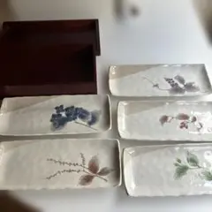 和器 花柄プレートセット 5枚　木箱付き