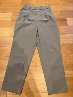 グローバルワーク　ウツクシルエットテーパードパンツ　Mサイズ　グレー