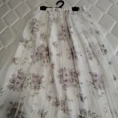 【美品】CLOSSHIチュール花柄ロングスカート