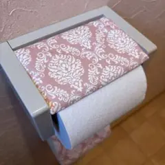 3061【2点100円、3点200円引き】ダマスク柄トイレットペーパーカバー
