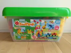 Item thumbnail for item 85aa4774-75f0-4dc1-89ae-3e40f637c8df