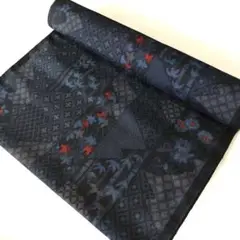 【新品・正絹】定価16万円 本場大島紬反物 藍色草花和柄