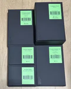 Analogue Pocket Black + Dock