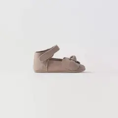 新品⭐︎ZARA ピンクベージュリボン付きシューズ
