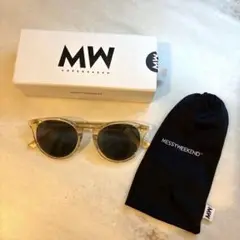 【美品】MESSYWEEKEND ラウンドサングラス グリーンレンズ