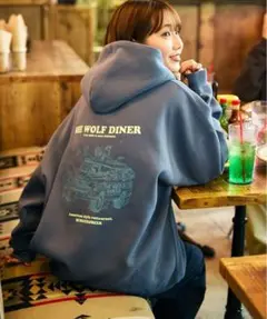 SHE WOLF DINER/FREAK'S STORE コラボフーディー