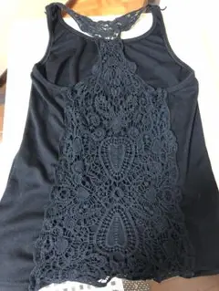 レース装飾タンクトップ