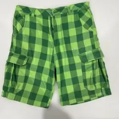 ハンドレッツカーゴショートパンツ 緑のチェック柄