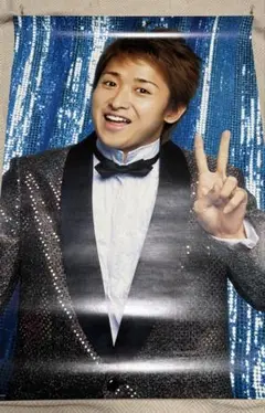 週末値下げ！大野智ソロコンチケット+ストラップ 大野智ソロコンチケット+ストラップ - メルカリ