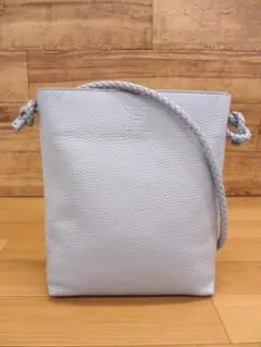 Item thumbnail for item c764c2b9-53bb-46ee-8ae0-f4a1ec9fadc0