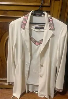 レオナール セットアップ