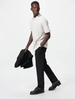 ユニクロ　感動パンツ