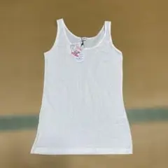 タンクトップ