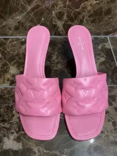 ルイヴィトン LOUIS VUITTON サンダル ピンク