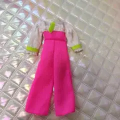 ダッコちゃんマーク＆オンワードのタグ付き衣装