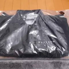 DARKROOM STUDIO PLAY VARSITY JACKET ブラック
