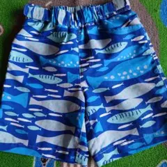HELLY HANSEN 水着　ハーフパンツ140