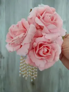 Item thumbnail for item 12fe12a9-7cd4-46b5-8d82-12c04cb51d1f