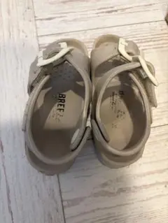 キッズサンダル