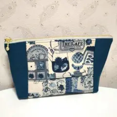 濃マリンブルーとティータイム　ティッシュケース ポーチ　ハンドメイド