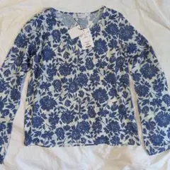 pageboy シアークルーロングスリーブ　花柄　透け感　青
