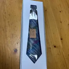 ネクタイ