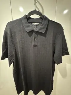 zara 黒ポロシャツ