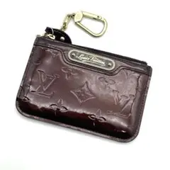 Item thumbnail for item 5f3a7b88-eb78-4a32-8b46-596525450c5a