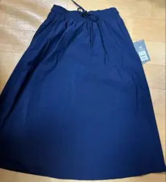 ニューバランス　ネイビー ロングスカート　美品