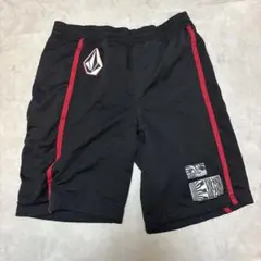 Volcomハーフパンツ