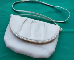 Item thumbnail for item d6c9a9e7-31c5-4bf1-8cc4-e3b7a176edd6