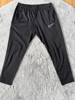 Item thumbnail for item c073744b-a793-4474-91fa-7ba0c26a1777