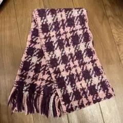 WIZ'deux 紫とピンクのマフラー