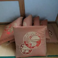 座布団　６枚