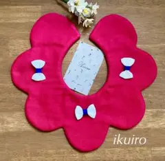 万博カラーのスタイ⚪︎赤色花型スタイ⚪︎ダブルガーゼ⚪︎リバーシブル