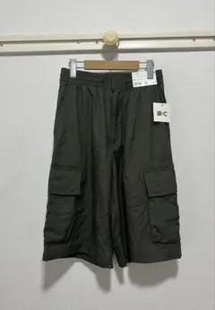 新品 タグ付き ユニクロ C ワイドフィットカーゴハーフパンツ オリーブ XS