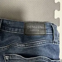 リーバイスジーパン　スキニー