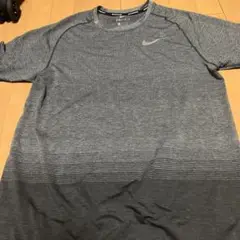 Nike DRI-FIT グレー ランニングシャツ　ナイキ