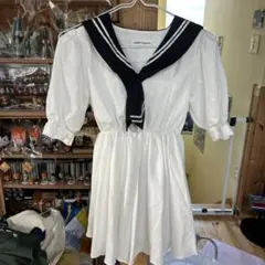 セーラーワンピース 美品 M