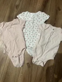 GAPロンパース3枚セット（ピンク系）