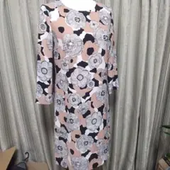 【MISS J】(株)ラピーヌ 日本製 エレガンスな花柄模様ワンピース