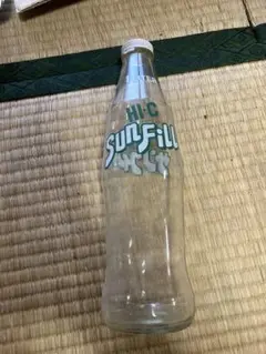 レトロ　HI-C サンフィル　1リットル瓶