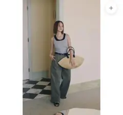collab ナイロンtuckストレートパンツ　カーキ
