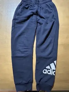 Item thumbnail for item 44fd7356-46bb-4ee2-9e8b-79869e4fe3c3