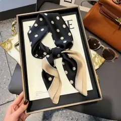 新品未使用⭐️ドット柄 スカーフ 水玉 シルクタッチ 大判 上質 人気　上品
