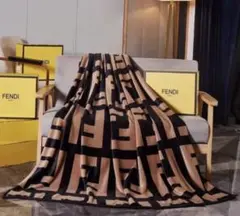 FENDI ロゴパターン 毛布