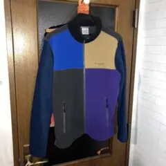 Item thumbnail for item d0083b74-ab5a-4ca6-8fc0-9a1c3fdf67cb