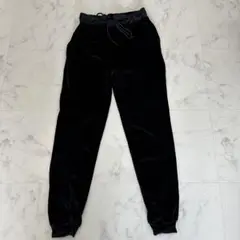 Item thumbnail for item b1b19e9b-cfeb-4c90-a66d-ad8b01c2b21b